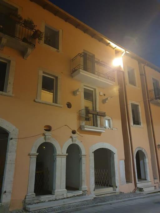 קסטל די סנגרו Casa Vacanze Donna Lucia מראה חיצוני תמונה